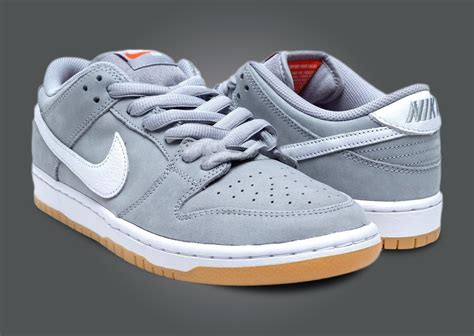 nike dunks grey gum|grey Nike dunks size 7.